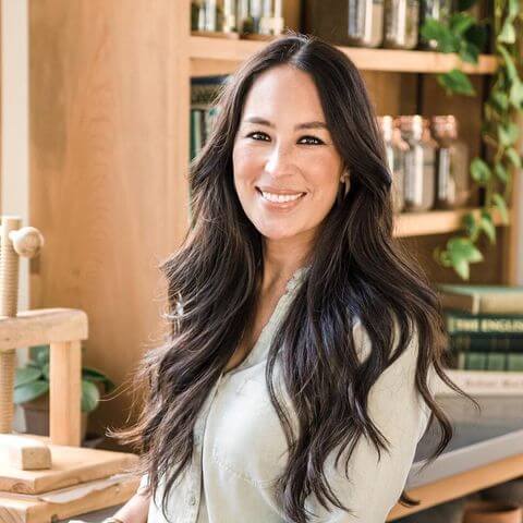 Joanna Gaines smilling in a grey T-Shirt