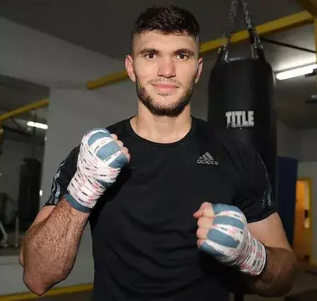 Boxer Ali Akhmedov